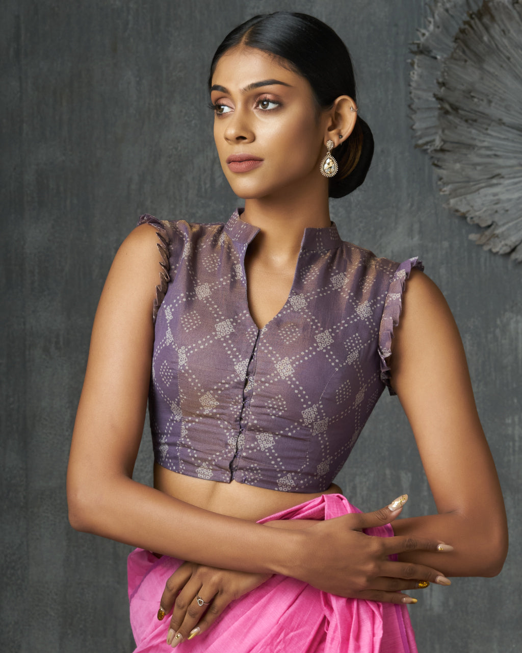 Sleeveless Purple Bandhani Tissue Blouse