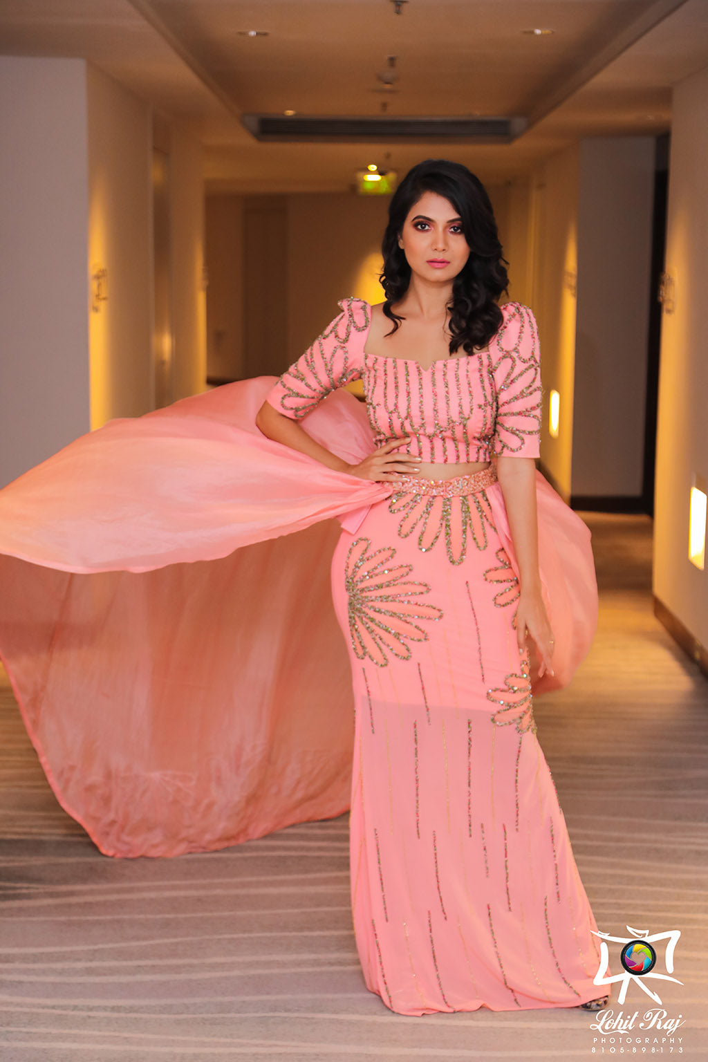Detachable waist trail mermaid organza skirt with puff sleeve blouse