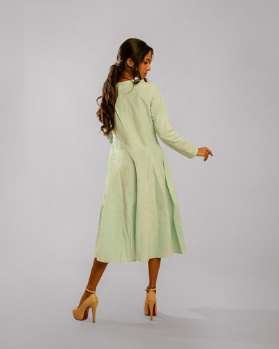 Pista Green Front Open Slit With Cross Flap Pockets